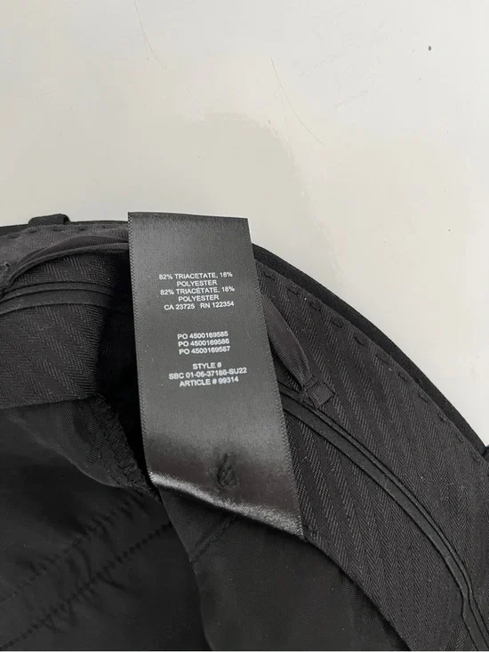 Aritzia Babaton Effortless Black Tailored Pleated High-Rise Shorts - Picture 7 of 7